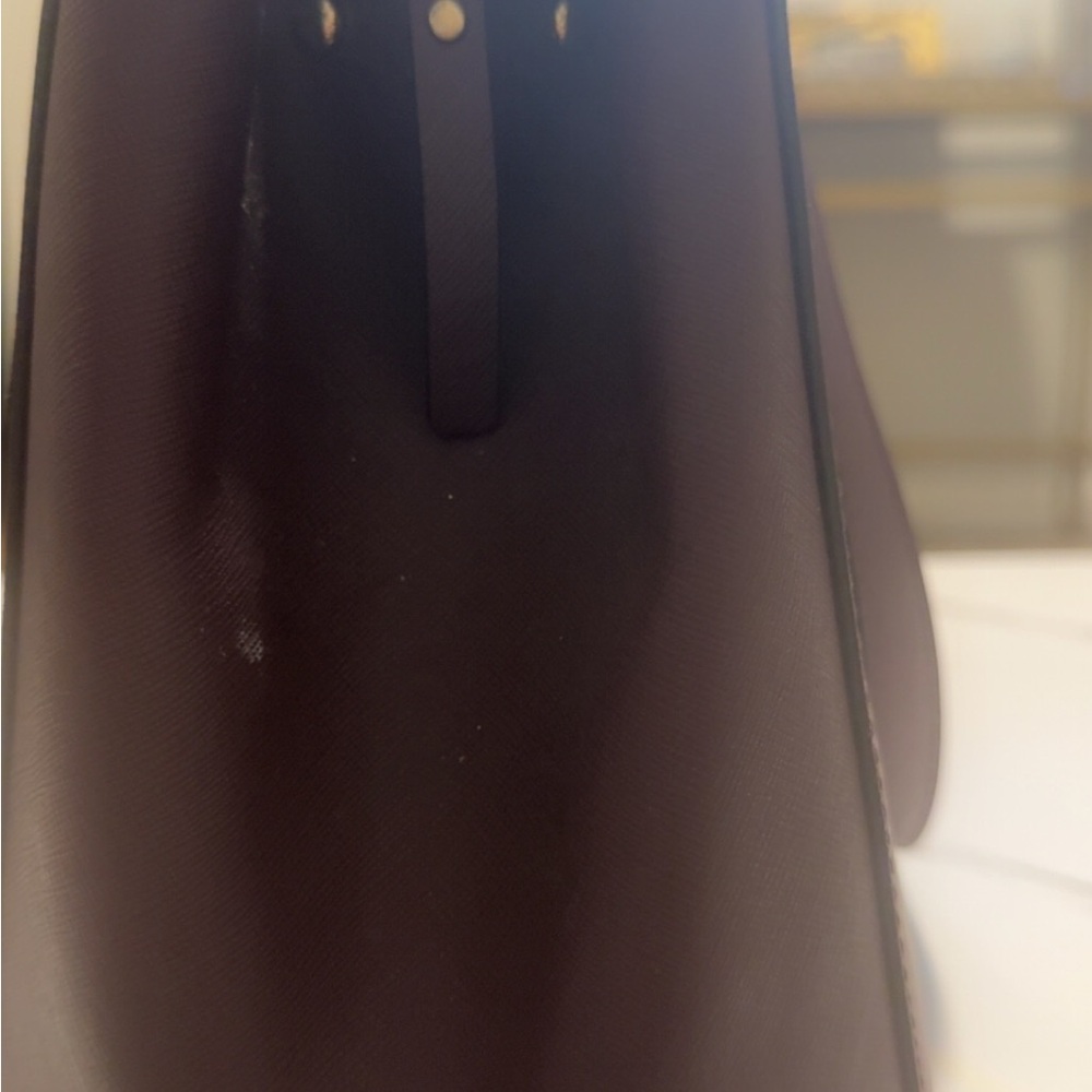 Brown Leather Shoulder Bag with Structured Design